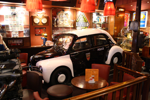 4 cv Pie